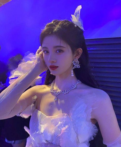 圈内爆料刘雨昕和鞠婧祎