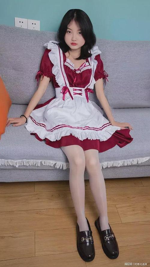 萝莉丝袜高跟,时尚与青春的完美融合